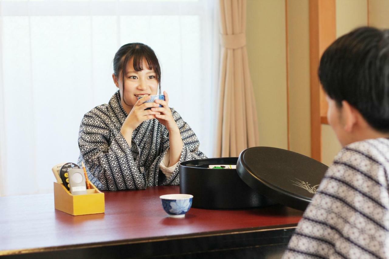 Michi No Eki Fureai Park Mino Hotel Mitoyo Екстериор снимка