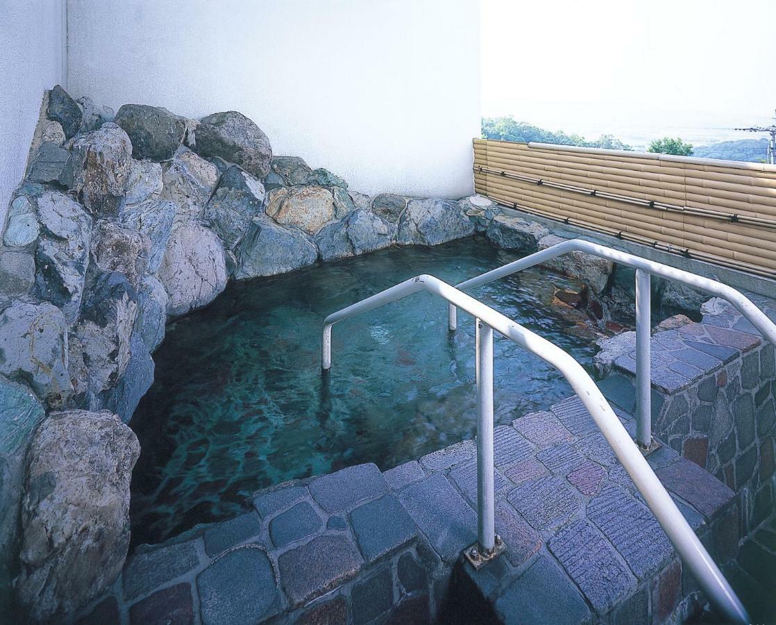 Michi No Eki Fureai Park Mino Hotel Mitoyo Екстериор снимка